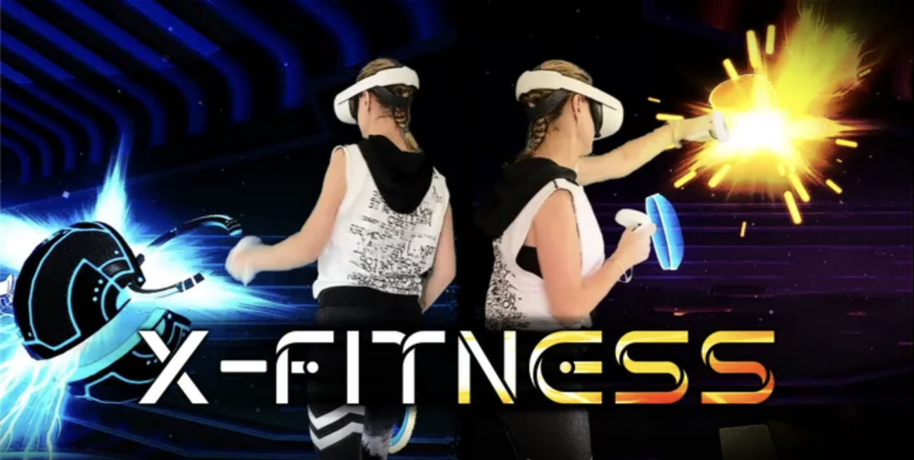 Скриншот Hitstream: яркая арена и мишени, которые будто специально летят в самые неудобные углы